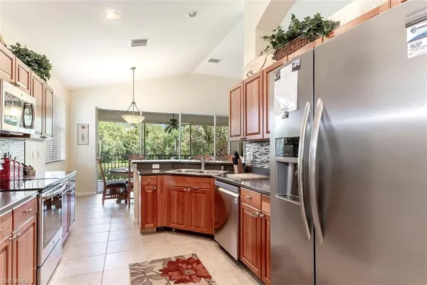 $8,000 | 6864 Ascot Drive, Unit 5201, Naples, FL 34113