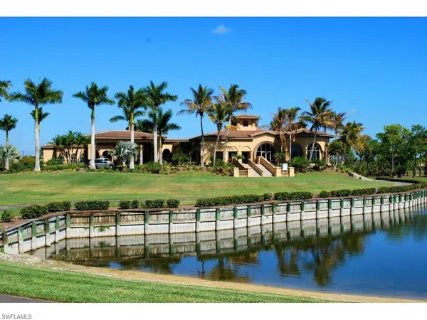 $8,000 | 6864 Ascot Drive, Unit 5201, Naples, FL 34113