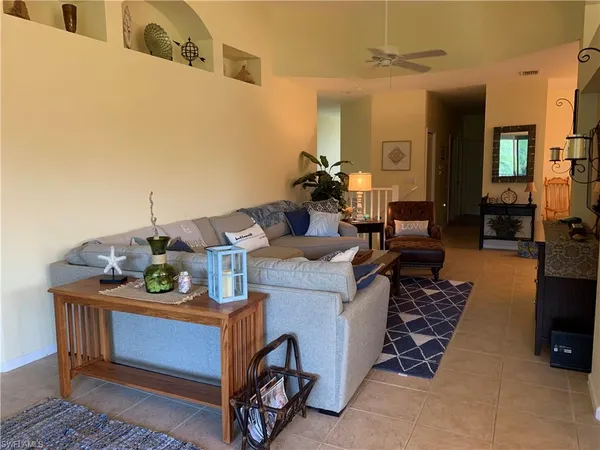 $8,000 | 6864 Ascot Drive, Unit 5201, Naples, FL 34113