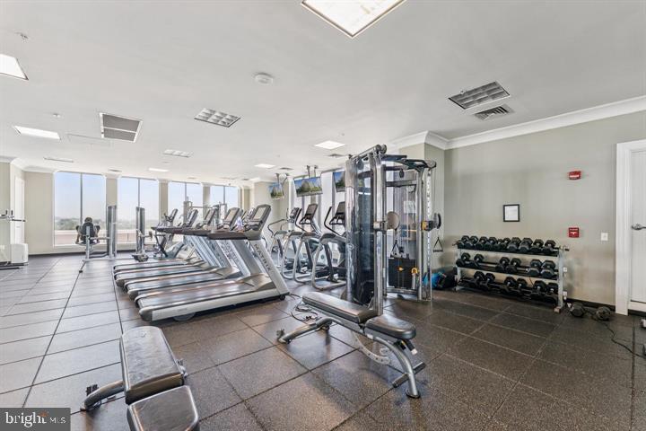 851 North Glebe Road, Unit 1812 Arlington, VA 22203 - Photo 20 of 37