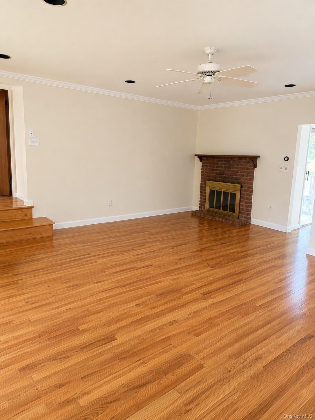 45 South Middletown Road Pearl River, NY 10965 - Photo 4 of 15
