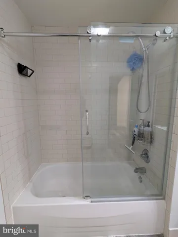 $339,000 | 511 North Broad Street, Unit 204, Philadelphia, PA 19123