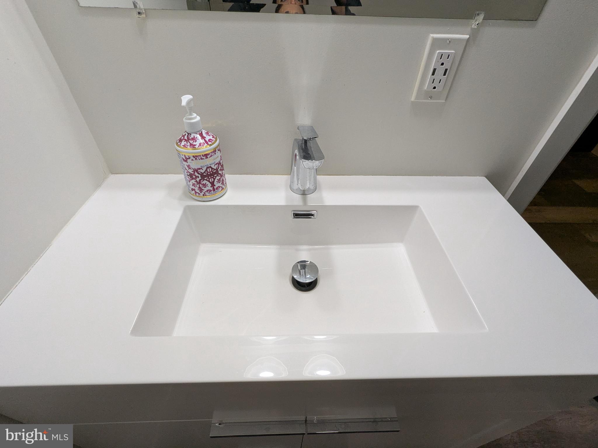 511 North Broad Street, Unit 204 Philadelphia, PA 19123 - Photo 24 of 47 a bathroom with a sink