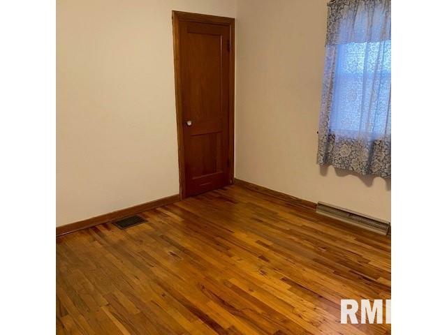961 North Hill Avenue Decatur, IL 62522 - Photo 10 of 25 Gallery Image 10