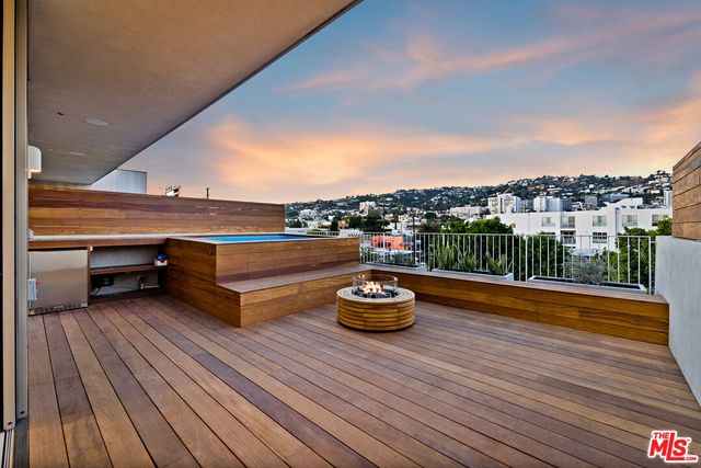 $14,950 | 755 North Alfred Street, Unit B, Los Angeles, CA 90069