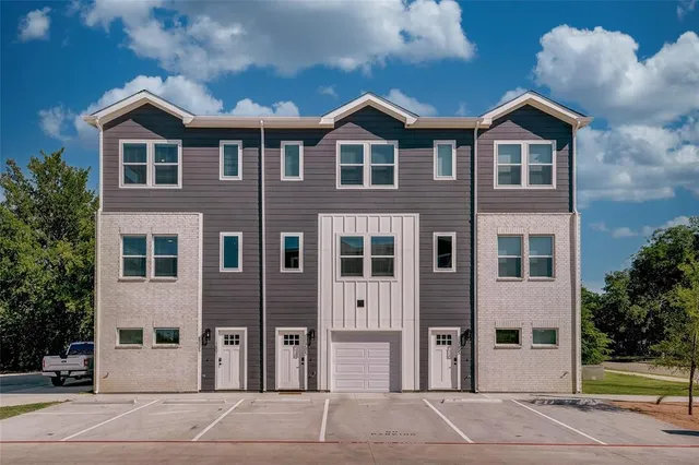 $850 | 422 South Lillian, Stephenville, TX 76401