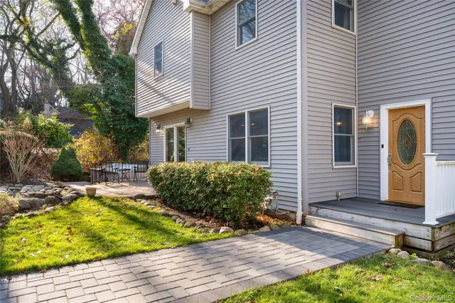 $739,999 | 306 Liberty Avenue, Port Jefferson, NY 11777