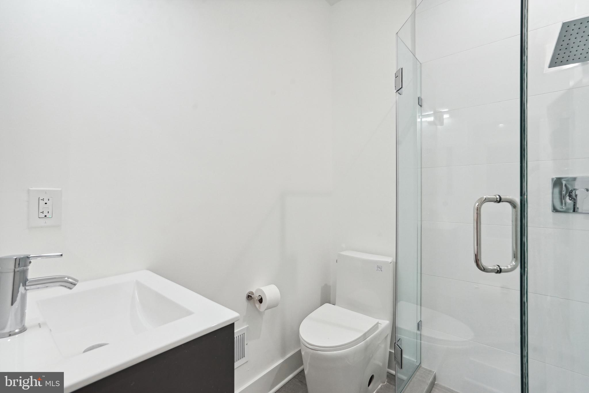 1111 K Street Northeast, Unit 2 Washington, DC 20002 - Photo 14 of 20