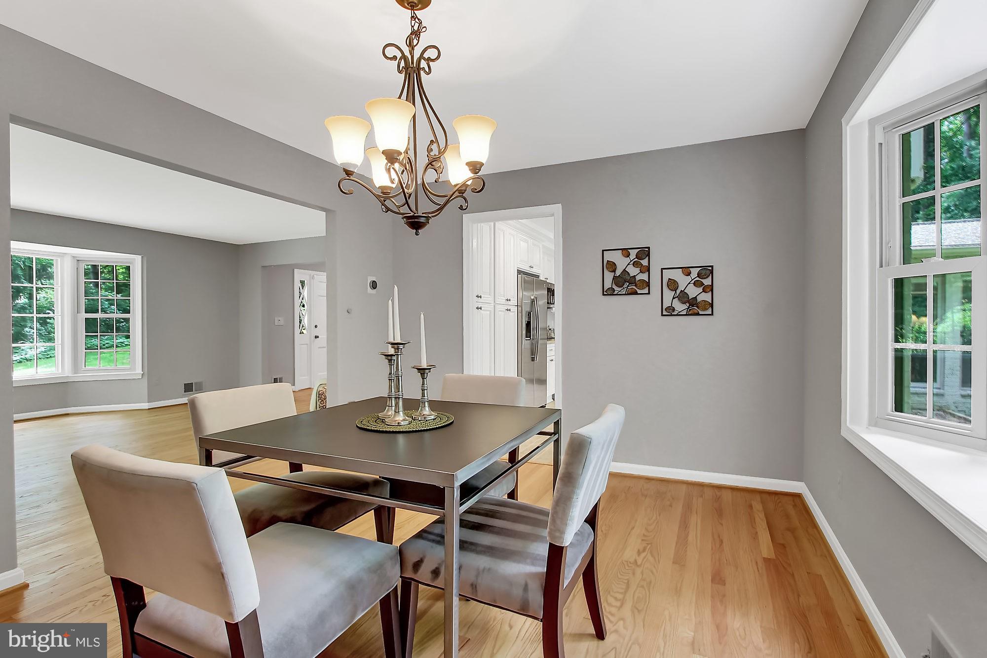 17929 Pond Road Ashton, MD 20861 - Photo 14 of 30 Dining Room - Pic 2