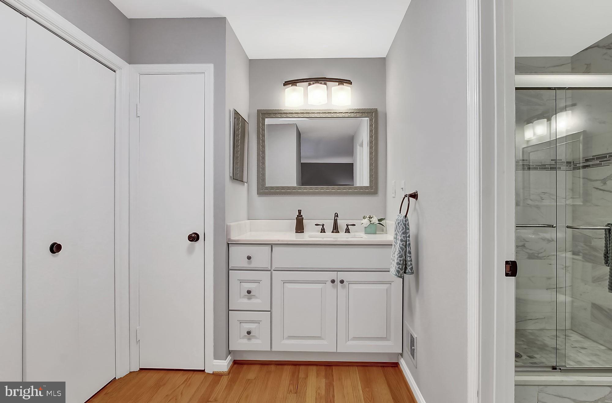 17929 Pond Road Ashton, MD 20861 - Photo 26 of 30 Master Bath