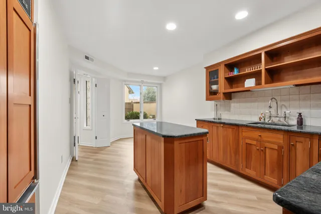 $715,000 | 138 Montrose Avenue, Unit 8, Bryn Mawr, PA 19010