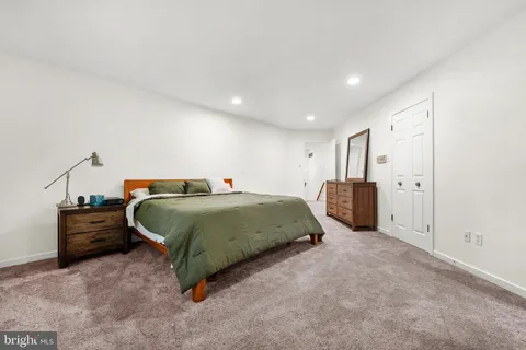 $715,000 | 138 Montrose Avenue, Unit 8, Bryn Mawr, PA 19010