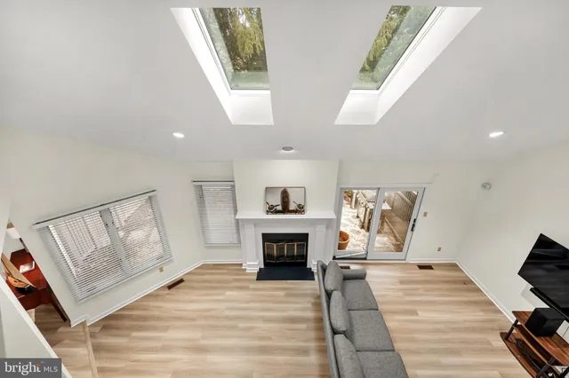 $715,000 | 138 Montrose Avenue, Unit 8, Bryn Mawr, PA 19010