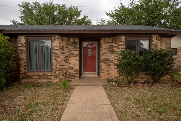 $199,999 | 5012 55th Street, Lubbock, TX 79414