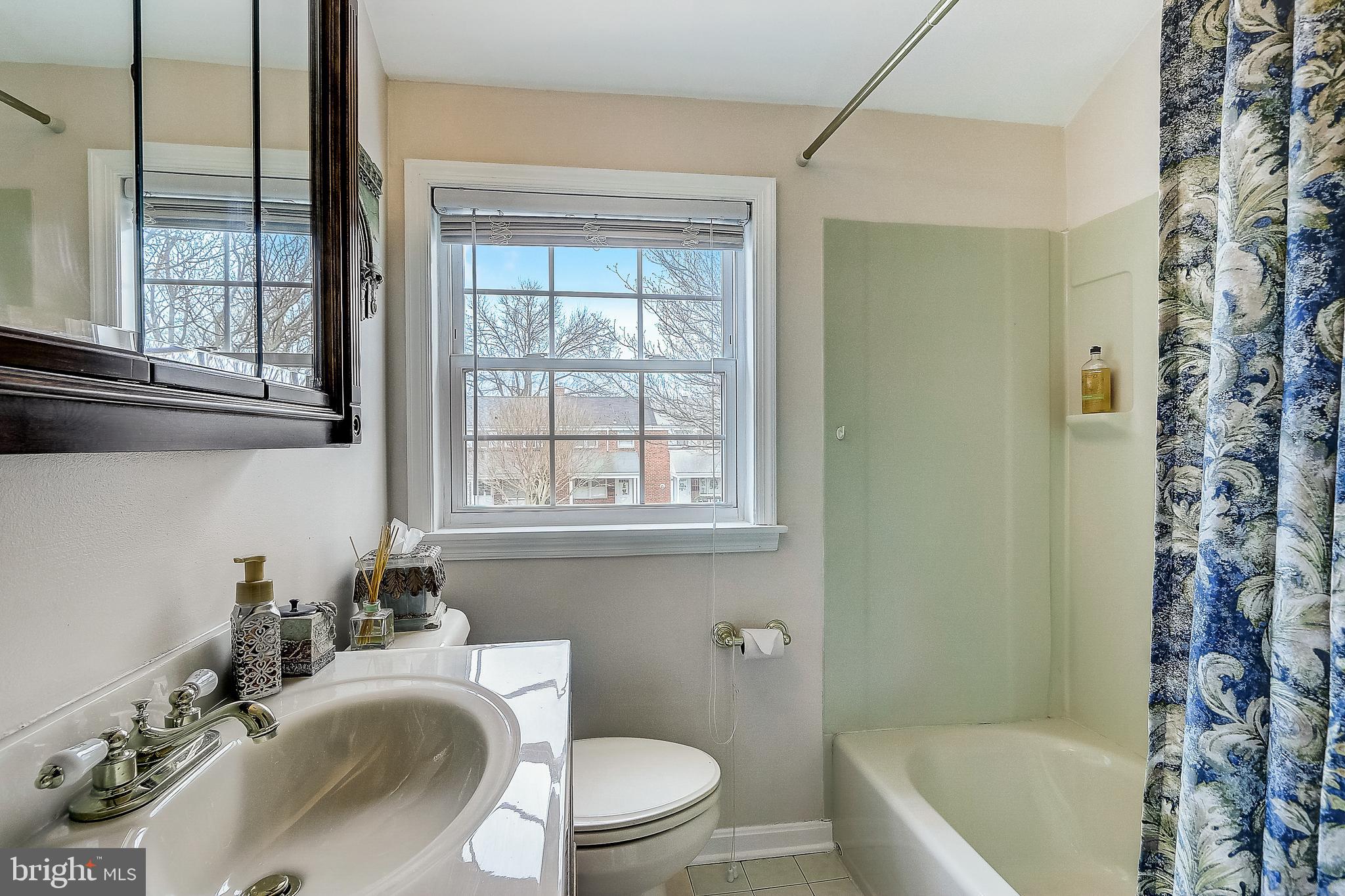 2719 Moorgate Road Baltimore, MD 21222 - Photo 35 of 46