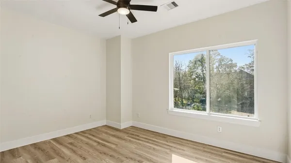 $1,975 | 1317 Knight Street, Unit 1, Houston, TX 77022