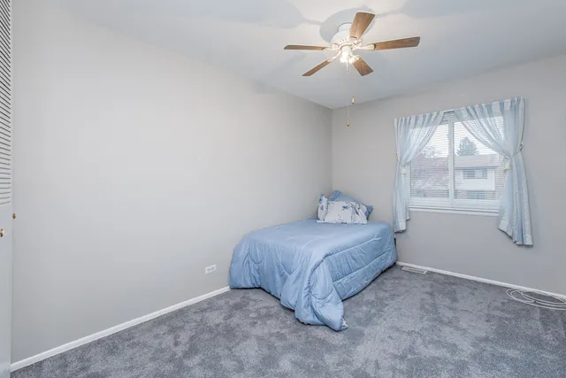 $247,900 | 7315 Winthrop Way, Unit 6, Downers Grove, IL 60516