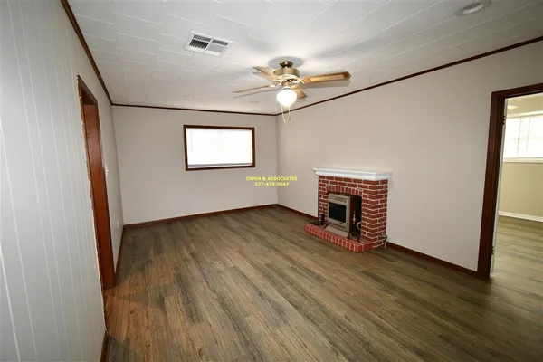 $1,300 | 854 East Lyons Street, Sulphur, LA 70663