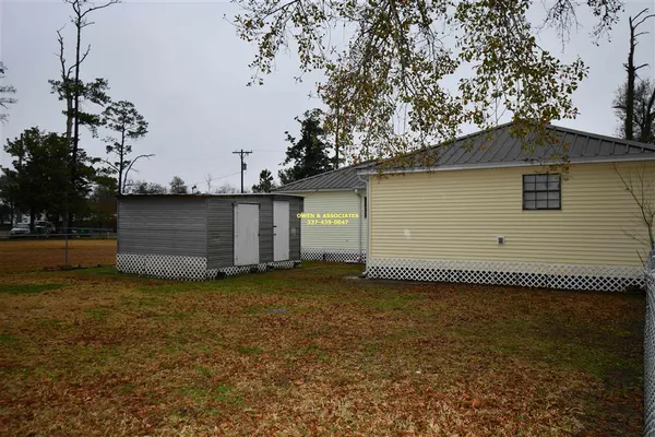 $1,300 | 854 East Lyons Street, Sulphur, LA 70663