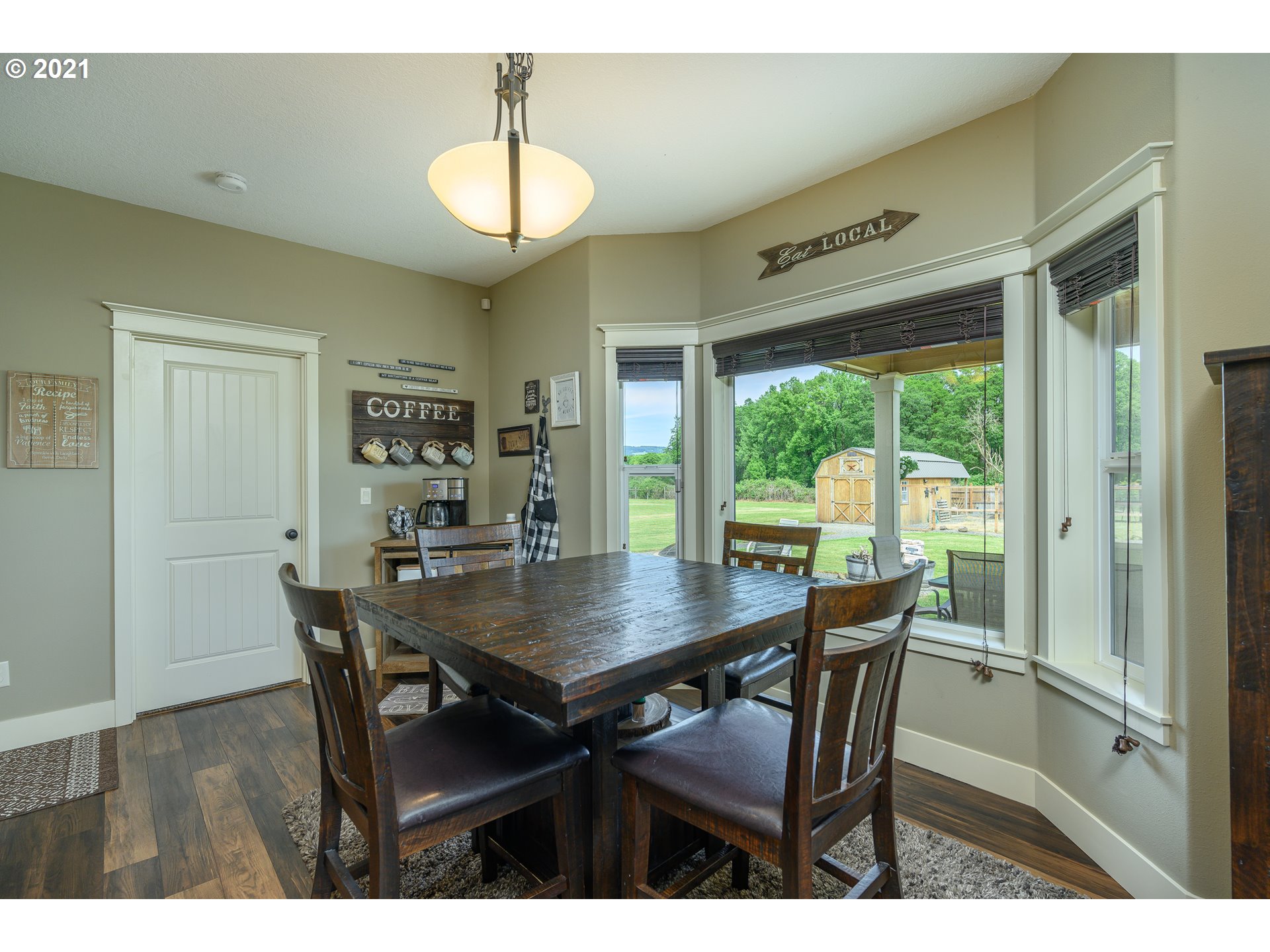 12905 Coyote Loop Road Newberg, OR 97132 - Photo 9 of 31 Gallery Image 9
