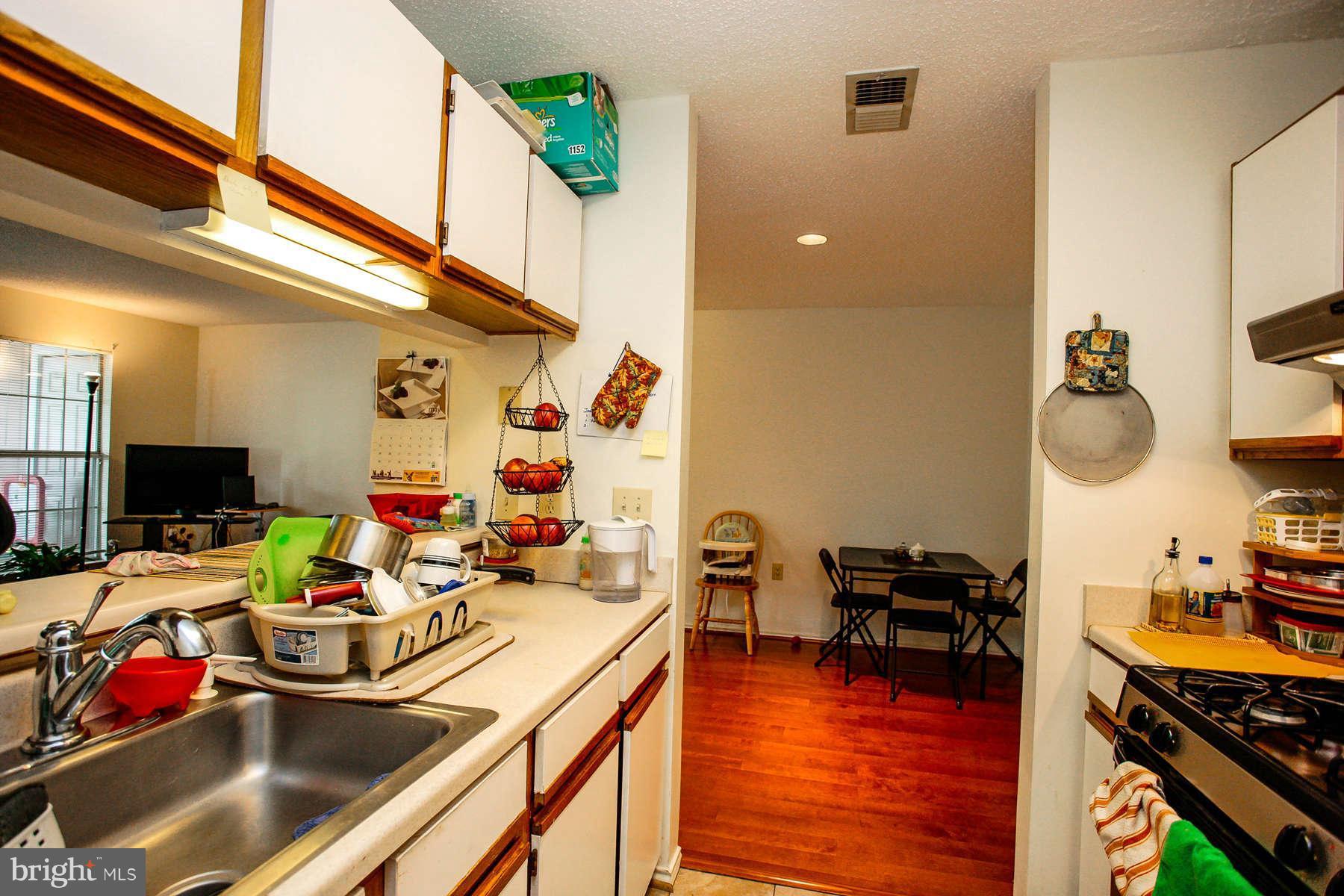 20965 Timber Ridge Terrace, Unit 102 Ashburn, VA 20147 - Photo 14 of 25 Kitchen