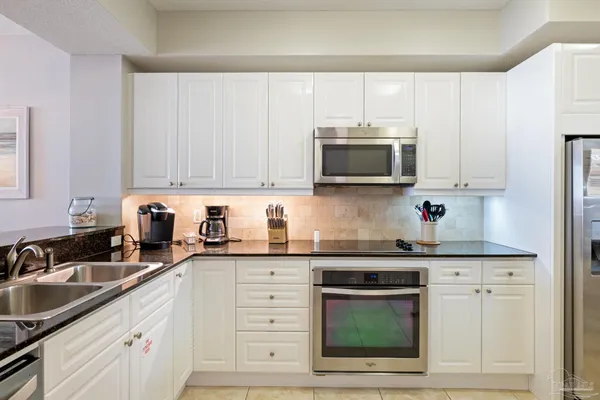 $825,000 | 8501 Gulf Boulevard, Unit PH2E, Navarre, FL 32566