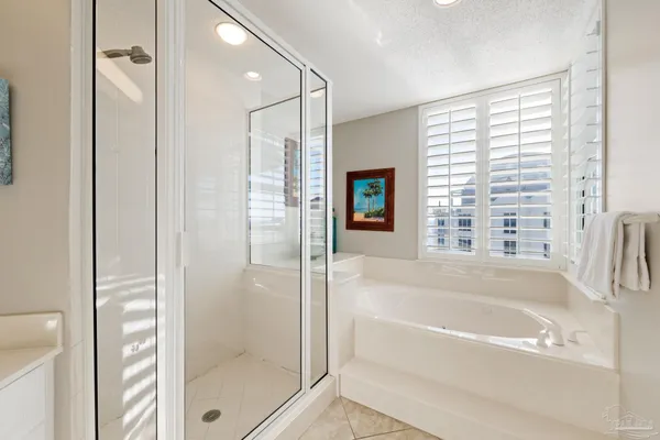 $825,000 | 8501 Gulf Boulevard, Unit PH2E, Navarre, FL 32566