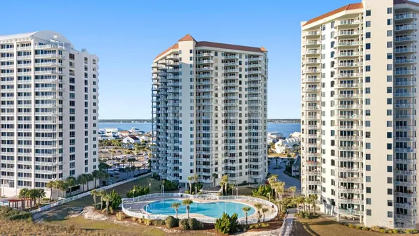 $825,000 | 8501 Gulf Boulevard, Unit PH2E, Navarre, FL 32566