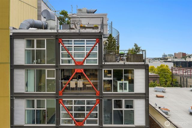 $1,350,000 | 1310 East Union Street, Unit 501, Seattle, WA 98122