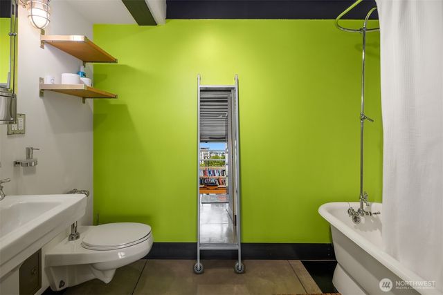 $1,350,000 | 1310 East Union Street, Unit 501, Seattle, WA 98122