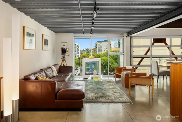 $1,250,000 | 1310 East Union Street, Unit 501, Seattle, WA 98122