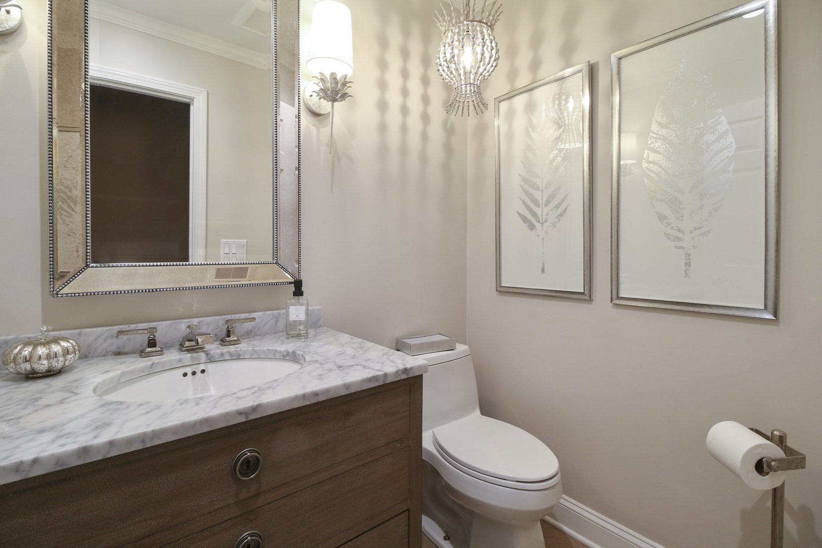 1601 Birch Road Northbrook, IL 60062 - Photo 14 of 34 Gallery Image 14