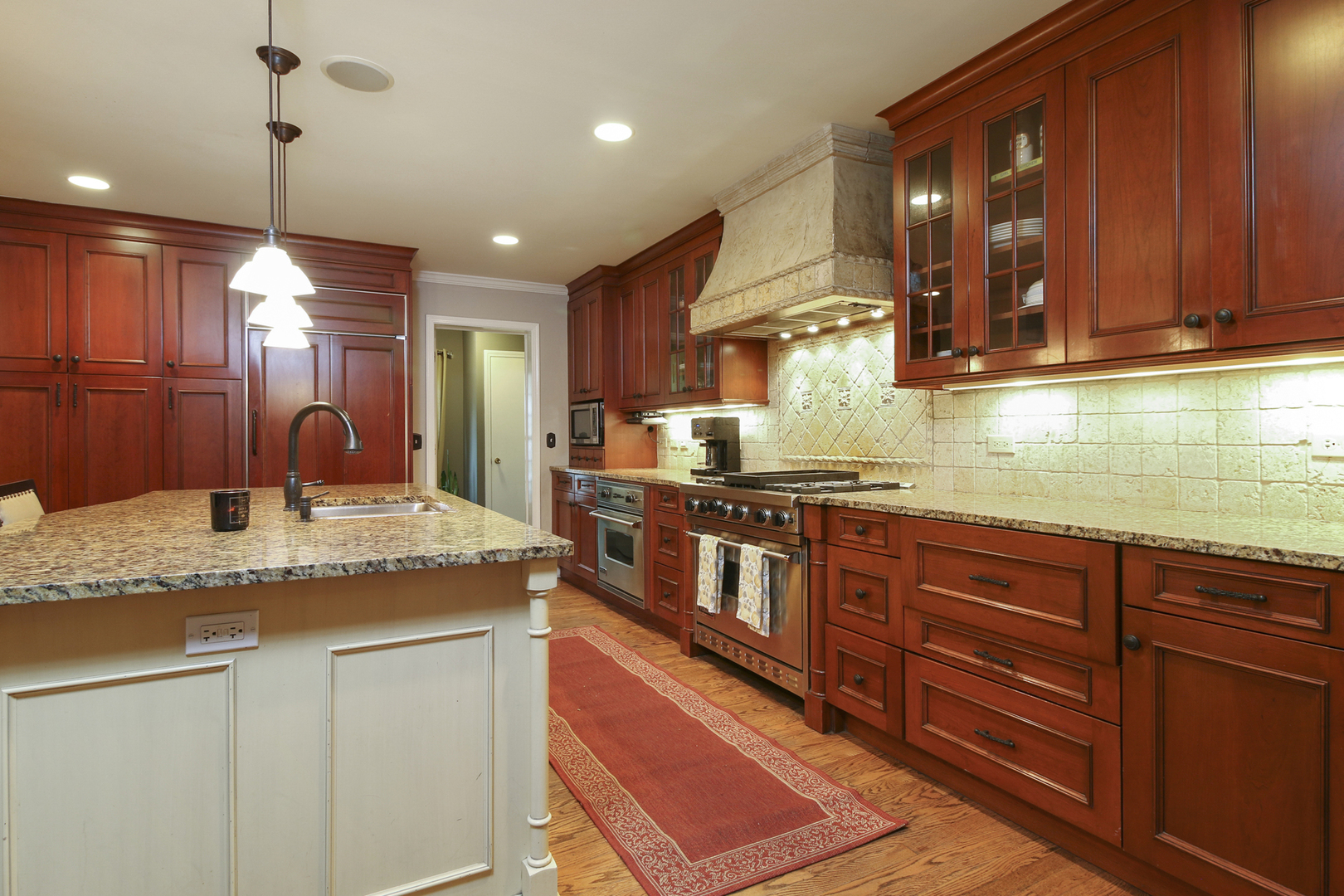 1601 Birch Road Northbrook, IL 60062 - Photo 8 of 34 Gallery Image 8