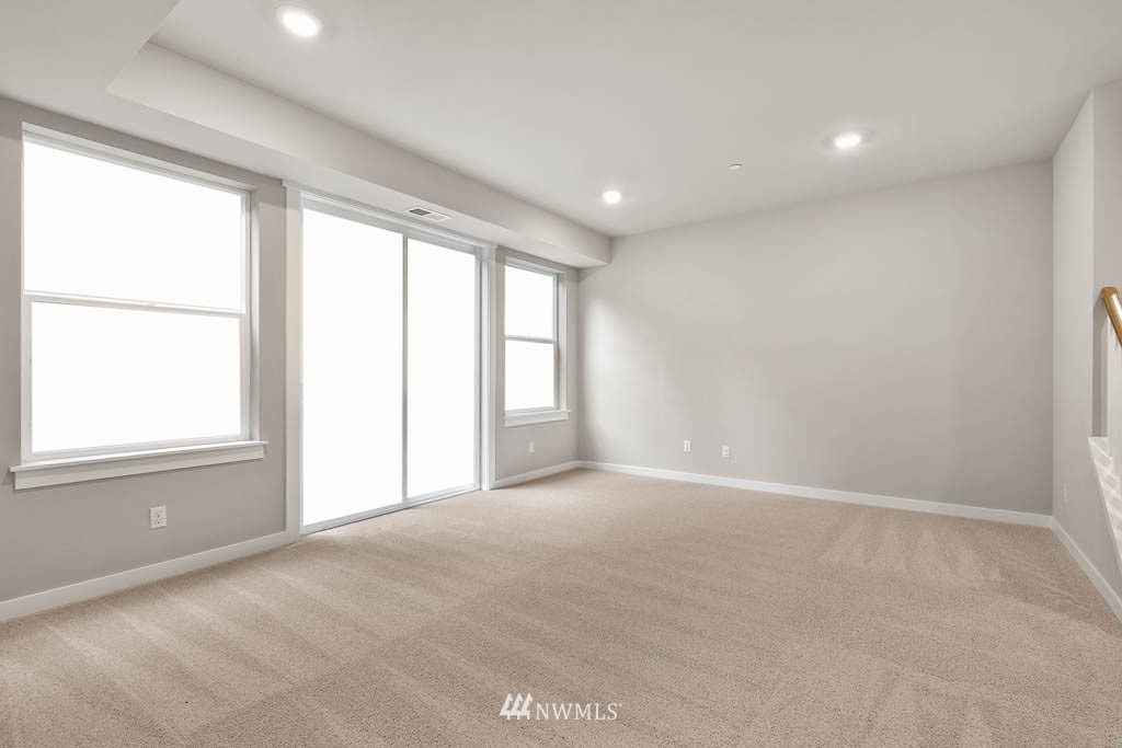 31 211th Street Southeast, Unit P15 Bothell, WA 98021 - Photo 37 of 40 a view of an empty room with a window