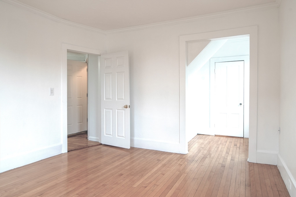 5 Stoneland Road, Unit 2 Worcester, MA 01603 - Photo 6 of 6