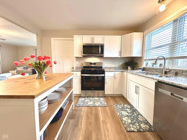 $224,000 | 1238 Mulberry Street, Taylorsville, IN 47280