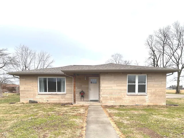 $224,000 | 1238 Mulberry Street, Taylorsville, IN 47280