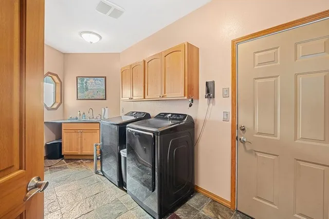 $925,000 | 639 Palmer Lane, Chewelah, WA 99109