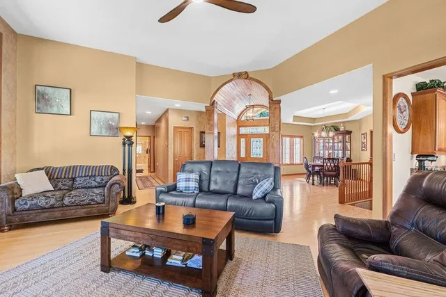 $925,000 | 639 Palmer Lane, Chewelah, WA 99109