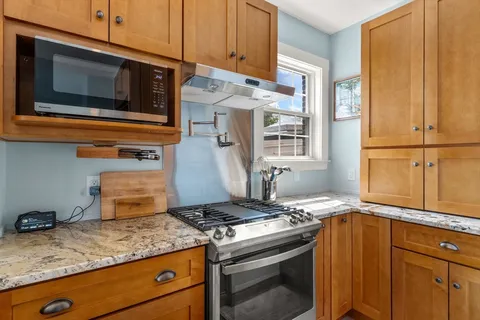 $759,000 | 35 Mead Street, Unit 3, Boston, MA 02129