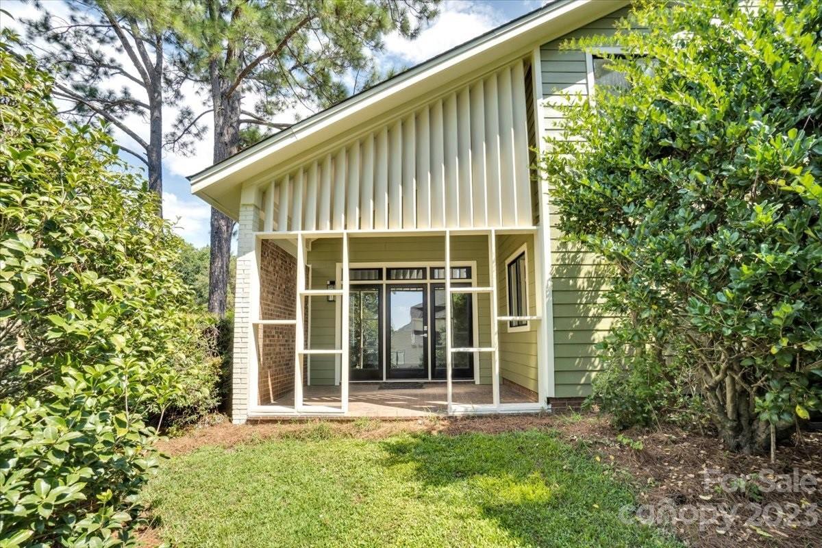 8301 Raintree Lane Charlotte, NC 28277 - Photo 39 of 42 front view of a house with a yard