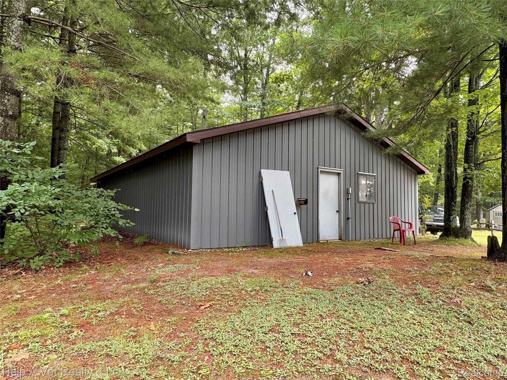10340 Mud Lake Road Interlochen, MI 49643 - Photo 17 of 44 IMG_0990.jpeg