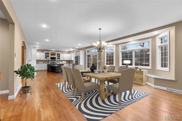 $1,195,000 | 2213 Crown Point Drive, Cape Girardeau, MO 63701