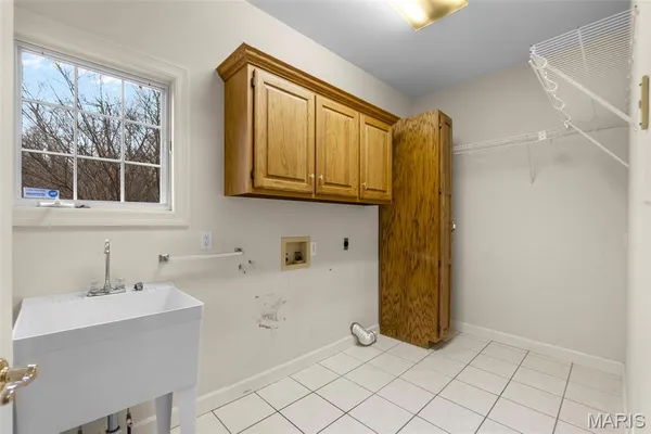 $1,195,000 | 2213 Crown Point Drive, Cape Girardeau, MO 63701