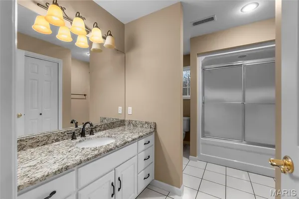 $1,195,000 | 2213 Crown Point Drive, Cape Girardeau, MO 63701