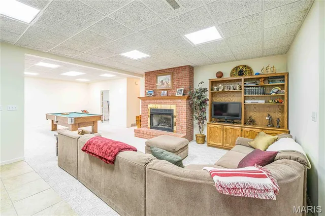 $1,350,000 | 2213 Crown Point Drive, Cape Girardeau, MO 63701