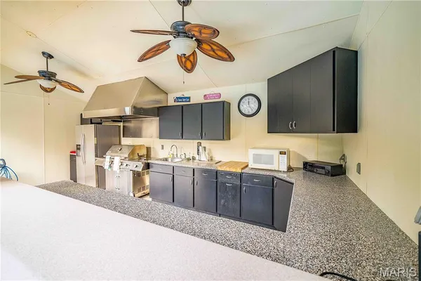 $1,195,000 | 2213 Crown Point Drive, Cape Girardeau, MO 63701