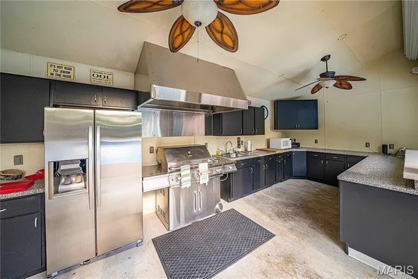 $1,195,000 | 2213 Crown Point Drive, Cape Girardeau, MO 63701