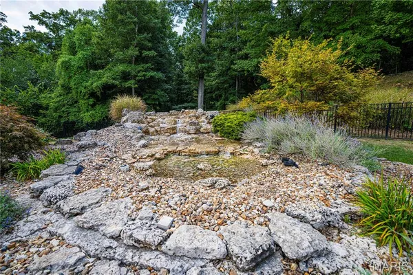 $1,195,000 | 2213 Crown Point Drive, Cape Girardeau, MO 63701