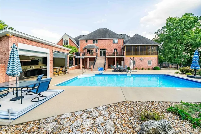 $1,350,000 | 2213 Crown Point Drive, Cape Girardeau, MO 63701